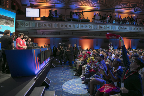 In this photo provided by Nintendo of America, fans watch the final two competitors in the Nintendo World Championships 2017 face off at the Manhattan Center in New York, NY. (Photo: Business Wire)