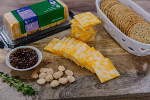 Southeastern Grocers LLC Award Winning Cheese: Third Place - Cracker Cuts Colby Jack Cheese (Category: Colby/Monterey Jack) (Photo Business Wire)