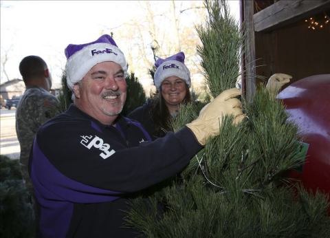 Support for Trees For Troops is part of the FedEx Cares Delivering for Good global giving initiative. Now in its 13th year, Trees for Troops will achieve a milestone this year by reaching more than 200,000 trees delivered to service members and their families. (Photo: Business Wire)