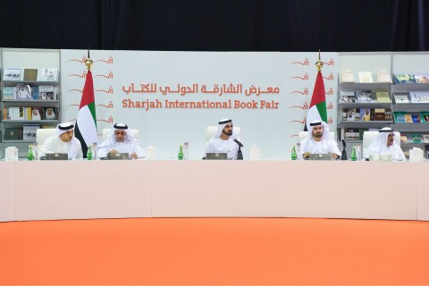 During the UAE Cabinet Meeting at Sharjah International Book Fair 2017 (Photo: Dubai Government Media Office)