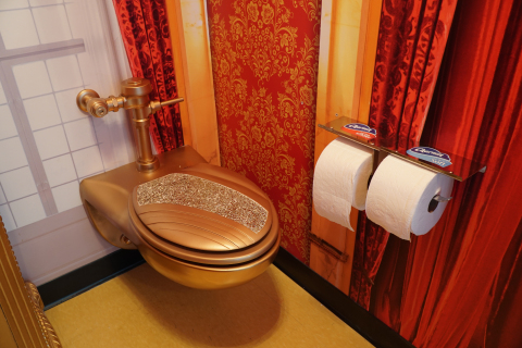 Charmin Restrooms “Throne Stall” (Photo: Business Wire)
