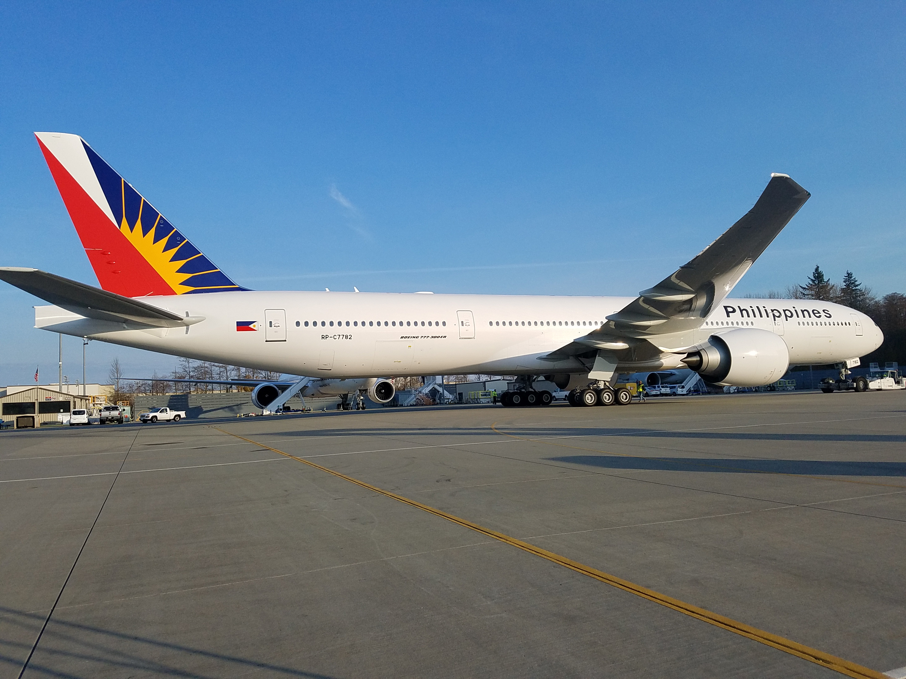 philippine airlines economy class 777