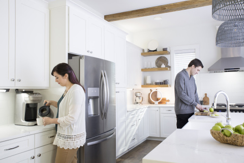 GE Lighting’s Smart Ceiling Fixture and Sol Lamp in the kitchen (Photo: GE)