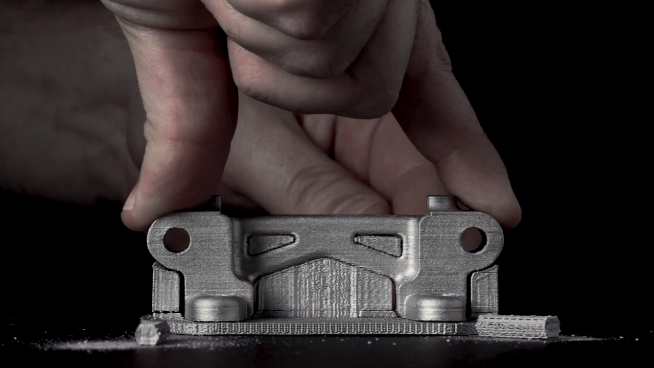 
Desktop Metal's patented Separable Supports make it easy to remove support structures by hand.


