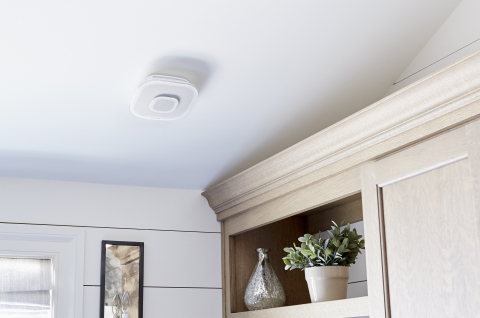 With its ceiling installation, the device provides consumers with a superior sound experience in their homes through a natural acoustic backdrop. (Photo: Business Wire)