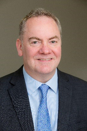 David Binks, Presidente de Europa de FedEx Express y Director Ejecutivo de TNT, se Jubila