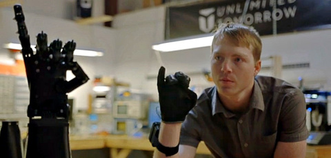 Innovator Easton LaChappelle aligns with Stratasys as exclusive 3D Printing provider for Unlimited Tomorrow – delivering new age of custom-designed 3D printed prosthetic arms (Photo: Unlimited Tomorrow)
