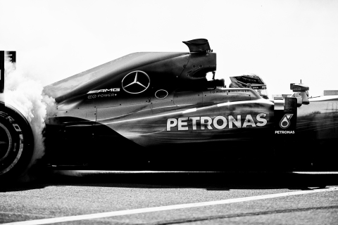 The TOMMY HILFIGER logo featured on the Mercedes-AMG Petronas Motorsport car. Photographed by Mikael Jansson.
