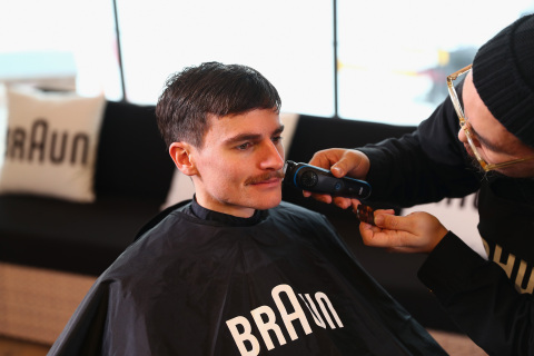 German ski jumper Richard Freitag enjoys a fresh new look courtesy of Braun at the P&G Family Home just in time for the Opening Ceremony of the Olympic Winter Games PyeongChang 2018. (Photo: Business Wire)