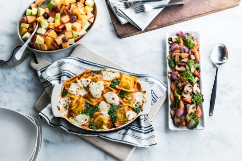 Sorrentina Baked Ravioli - Baked ravioli filled with mozzarella, parmesan, ricotta and spinach, topped with creamy tomato sauce, garnished with fresh mozzarella, grated parmesan cheese and basil pesto. (Photo: Business Wire)