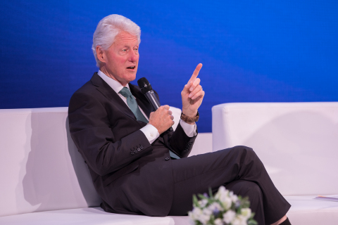 President Bill Clinton sat down for a question and answer session with Joe Kiani on Day Two of the 6th Annual World Patient Safety, Science & Technology Summit, Co-Convened by European Society of Anaesthesiology. (Photo: Business Wire)