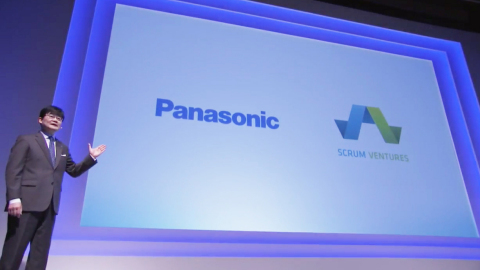 Tetsuro Homma, Senior Managing Executive Officer of Panasonic Corp., introduced Scrum Ventures that is collaborating with Panasonic to form a joint venture, BeeEdge. (Photo: Business Wire)