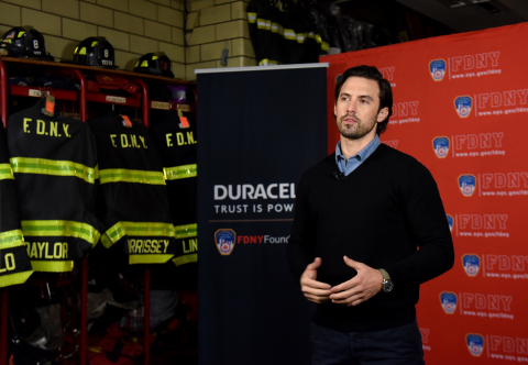 Milo Ventimiglia teamed up with Duracell to visit the FDNY on March 8, 2018 in New York, to remind everyone to change their smoke detector batteries when changing their clocks on Daylight Saving, this Sunday. Milo lent his voice to a light-hearted PSA Duracell created to share this simple yet powerful message. While fires can't always be prevented, you can have the trusted power of Duracell to help alert you. Check out the PSA at www.facebook.com/Duracell. (Photo: Business Wire)