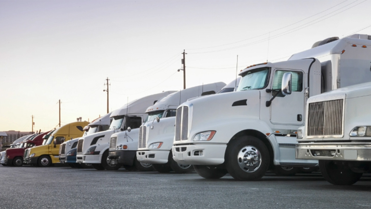 COOP by Ryder™ offers businesses the opportunity to list and rent underutilized commercial vehicles within a network of trusted peers. 