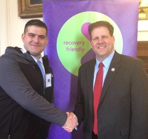 Eric Golnick (left), CEO of Veterans & First Responder Healthcare, shaking hands with Governor Sununu at the Recovery Friendly Workplace Initiative Event (Photo: Business Wire)