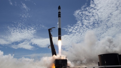 Rocket Lab's Electron orbital launch vehicle in flight, 21 January 2018 (Photo: Business Wire)