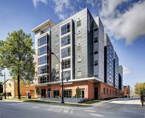 Suites at Third, University of Illinois at Urbana-Champaign, Champaign, IL (Photo: Business Wire)