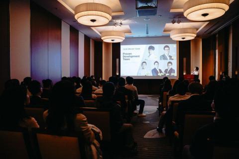 The Bezant Foundation Successfully Holds a Global Meet-up on Blockchain Project in Tokyo (Photo: Bus ... 