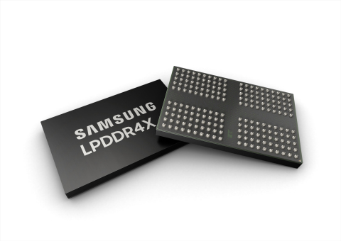 Samsung 10nm-class 16Gb LPDDR4X DRAM for Automobiles (Photo: Business Wire)