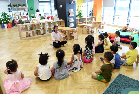 DiDi's women programs range from career development to child care support. (Photo: Business Wire)