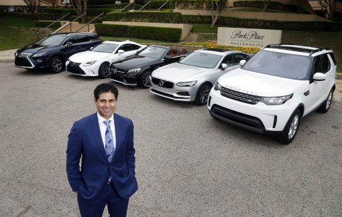 Hesham Elgahil, VP of Strategic Growth at Park Place Dealerships, with vehicles offered in the subscription service, Park Place Select. (Photo: Business Wire)
