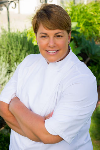 Susan Terry, vice president of culinary and food & beverage operations of Marcus Hotels & Resorts, was named a 2018 Silver Plate Award winner in the hotels and lodging category by The International Foodservice Manufacturers Association (IFMA) (Photo: Business Wire)