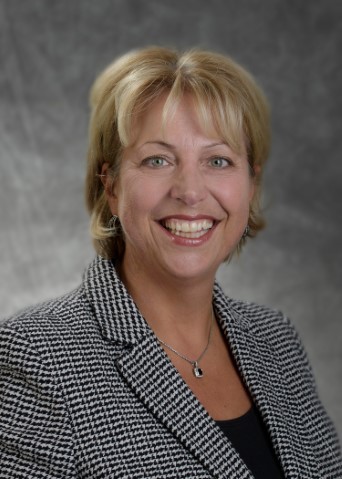 Amanda Norton, new chief risk officer for Wells Fargo (Photo: Business Wire)