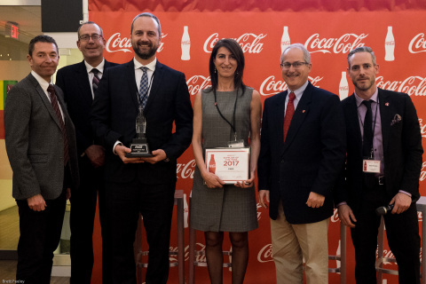 Representatives of CHEP Canada received the Supplier of the Year Award from Coca Cola Refreshments Canada, at an event on Monday, March 26, 2018. From left to right: Paul Brennan, Vice President, Supply Chain, Coca-Cola Refreshments Canada; Stephen Du Toit, Senior Vice President, Business Transformation, Coca-Cola Refreshments Canada; George Brehovsky, Director, Store Fulfillment, CHEP Canada; Paola Floris, Vice President and Country General Manager, CHEP Canada; Bill Schultz, President, Coca-Cola Refreshments Canada; Cam Erwin, Director, Franchise Leadership, Central, Coca-Cola Ltd. (Photo: Business Wire)