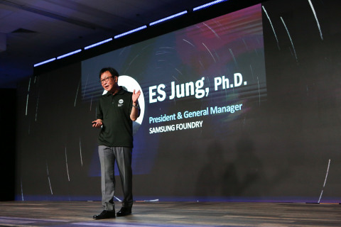 ES Jung, President and General Manager, at the 3rd Annual U.S. Samsung Foundry Forum in Santa Clara, CA (Photo: Business Wire)