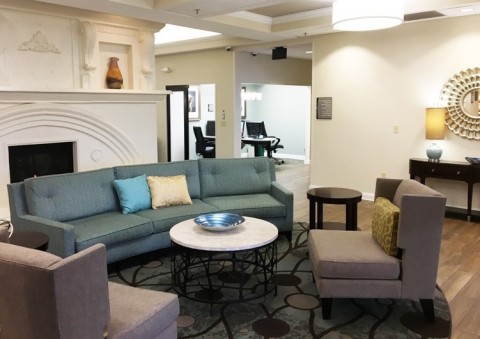 Home2 Suites by Hilton Champaign/Urbana (Photo: Business Wire)