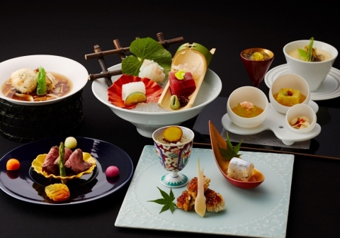 Japanese Dinner Using Arita and Imari Porcelain (Photo: Business Wire)