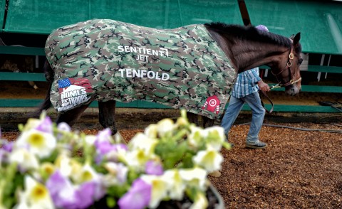 Tenfold at the 2018 Preakness Stakes Raising Awareness for Homes For Our Troops (Photo: Business Wire)
