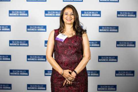 Global Upside COO Gita Bhargava wins "Women of Influence" award (Photo: Business Wire)