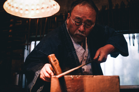 "IS JAPAN COOL?" - "CRAFTSMANSHIP": Japanese swordsmith (Photo: Business Wire)