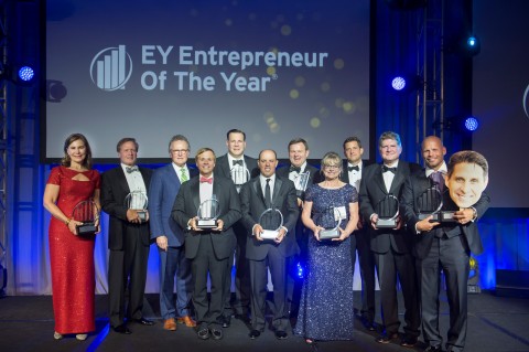 EY announced 13 winners of the Entrepreneur Of The Year® Award in the Heartland. (Photo: Business Wire)