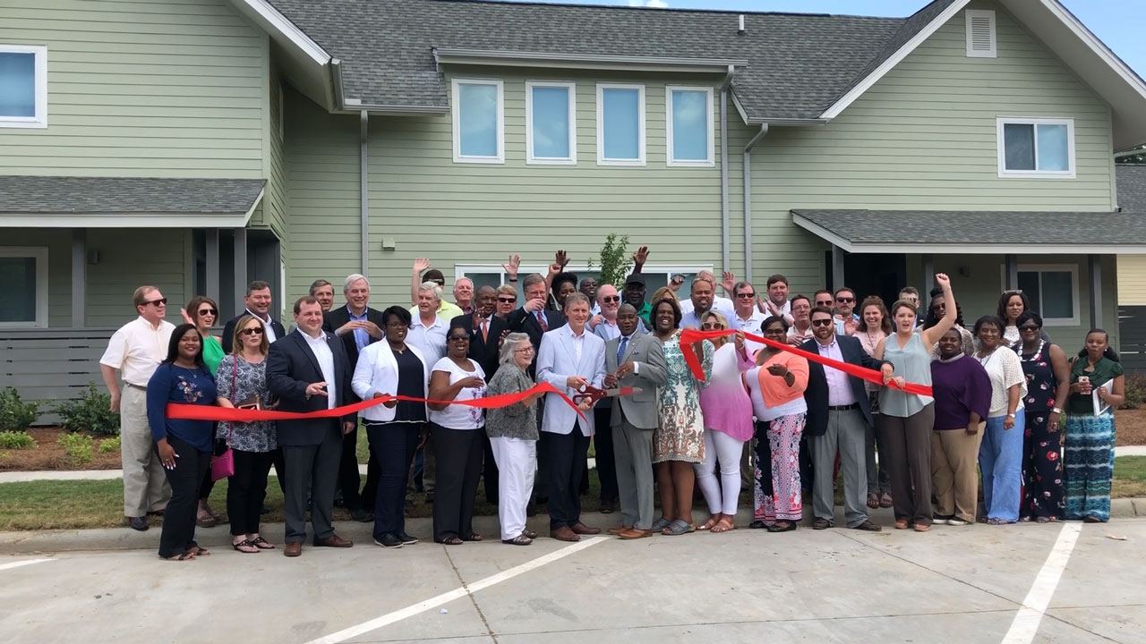 The Reserves of Gray Park, a 42-unit apartment community in Greenville, Mississippi, has now opened thanks to a $224,000 Affordable Housing Program grant from Planters Bank and Trust and FHLB Dallas.