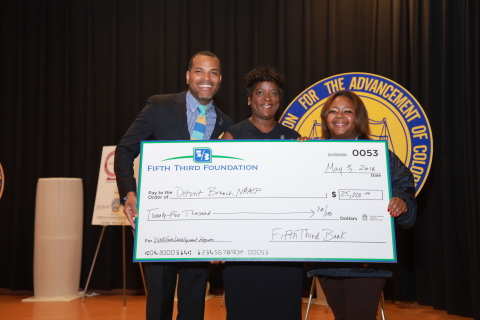 Donnell R. White, executive director, Detroit branch, NAACP; Byna Elliott, chief community and economic development officer, Fifth Third Bank; and Kamilia Landrum, membership services director, Detroit branch, NAACP (Photo: Business Wire)