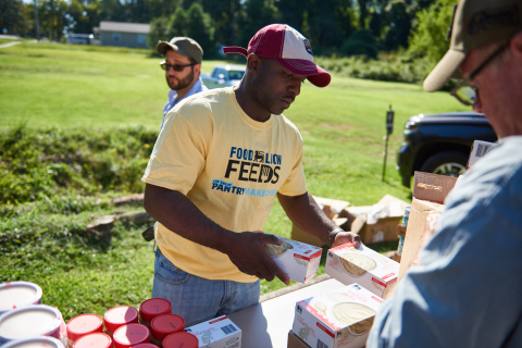 A Food Lion associate at a recent Food Lion Feeds event. (Photo: Business Wire)