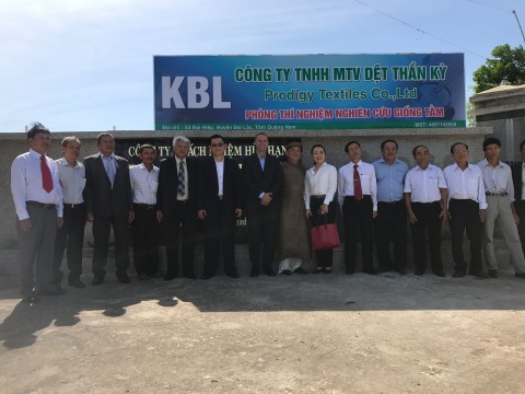 Kraig Biocraft Laboratories celebrates the grand opening of its new spider silk production facility  ... 