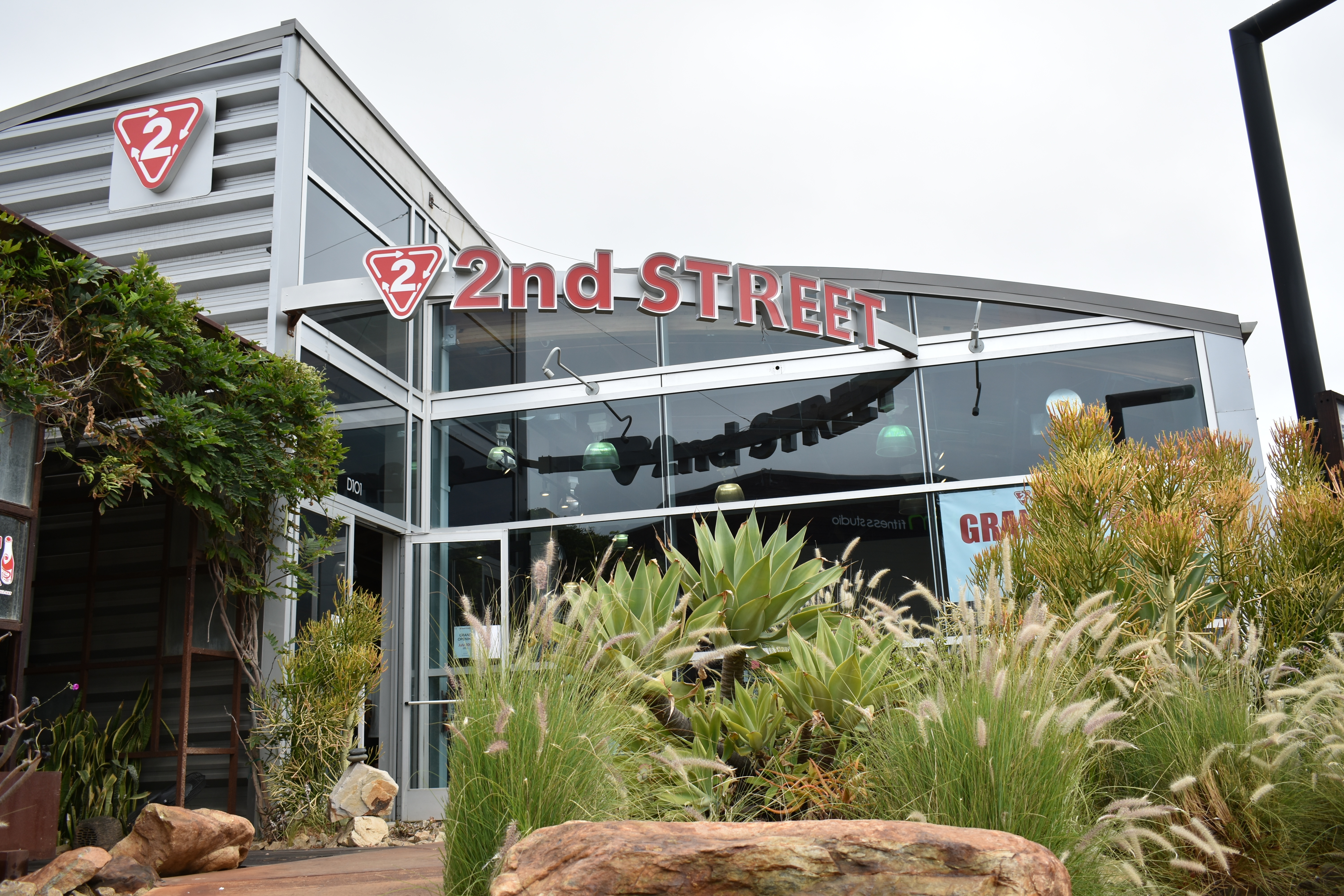 2nd STREET USA Inc To Open Third American Store In Costa Mesa