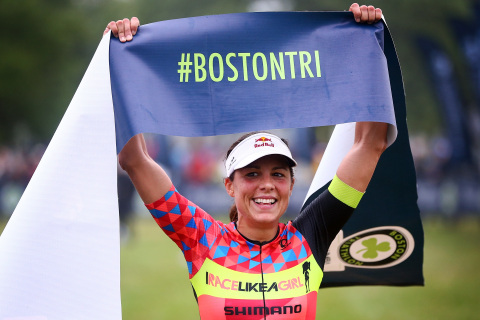Ironman Angela Naeth takes the women's title at the 2018 Columbia Threadneedle Investments Boston Triathlon (Photo: Adam Glanzman for Getty Images)