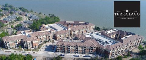 Terra Lago lakefront apartments in Rowlett, Texas (Photo: Business Wire)