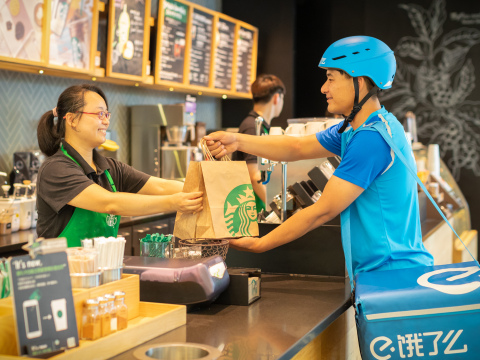 At a press conference in Shanghai today, Starbucks and Alibaba Group unveiled details of a strategic partnership that will enable a seamless Starbucks Experience and transform the coffee industry in China. Collaborating across key businesses, including Ele.me, Hema, Tmall, Taobao and Alipay, Starbucks will pilot delivery services beginning September 2018, establish “Starbucks Delivery Kitchens” in Hema and integrate multiple platforms to co-create an unprecedented virtual Starbucks store. The partnership promises to give an even more personalized online Starbucks Experience for Chinese customers. (Photo: Business Wire)