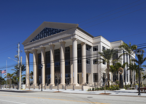 The Weitz Company's construction of the Fourth District Court of Appeal in West Palm Beach, Fla., has earned an ENR Southeast Region Best Project Award. (Photo: Business Wire)