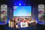 来自16个国家和地区的共54名儿童记者参加了2018年的KWN全球大赛。（照片：美国商业资讯）