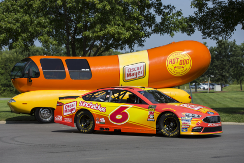 Matt Kenseth's No. 6 Oscar Mayer Ford Fusion of Roush Fenway Racing is sponsored by Oscar Mayer for the NASCAR throwback weekend at Darlington Raceway, and its scheme is inspired by the Wienermobile. (Photo: Business Wire)