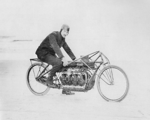 The Curtiss Hera is inspired by Glenn Curtiss’ land speed record-setting 1907 V8 motorcycle, the iconic machine which earned Glenn Curtiss the title “Fastest Man on Earth” when on January 23, 1907, he was officially clocked in a measured mile at 136.3mph on Ormond Beach in Florida. (Photo: Business Wire)