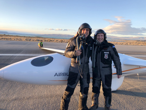 Airbus Perlan Mission II pilots Jim Payne (left) and Morgan Sandercock made history yesterday in El Calafate, Argentina, by soaring the Perlan 2 glider to a new glider altitude world record of over 62,000 feet. The pilots set an earlier world record in the Perlan 2 of 52,221 feet GPS altitude on Sept. 3, 2017, in the same remote region of Argentine Patagonia. The 2017 record broke a previous record that was set in 2006, in the unpressurized Perlan 1, by Perlan Project founder Einar Enevoldson and Steve Fossett. (Photo: Business Wire)