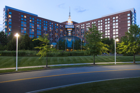 Entic and Hilton Partner to Reduce Utility Consumption by 10% (Photo: Business Wire)
