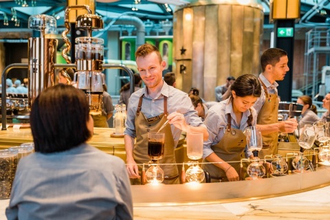 Starbucks Reserve Roastery Milan barista (Photo: Business Wire)